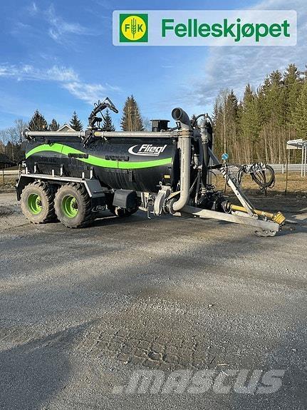 Fliegl vfw12000 ミネラル散布機