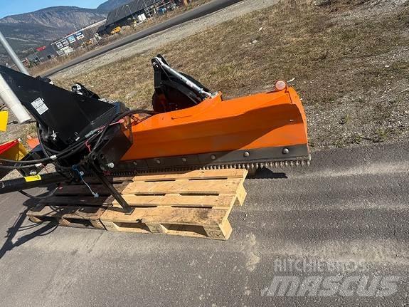 FMG RAP 300 その他道路と除雪の機械