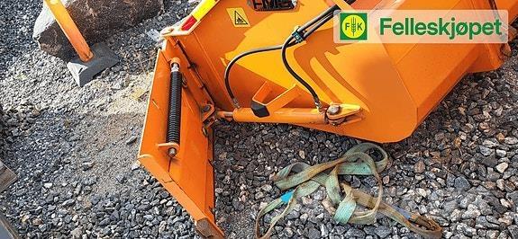 FMG SLK15 その他道路と除雪の機械