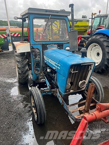 Ford 2600 トラクター