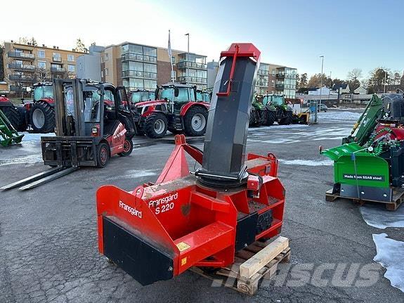 Fransgård S-220 その他道路と除雪の機械