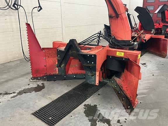 Globus GS 235 除雪機