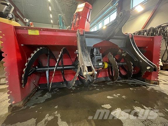 Globus GTF 275-18 その他道路と除雪の機械