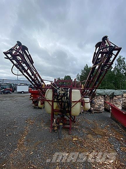 Hardi LZY 800 自走式噴霧器