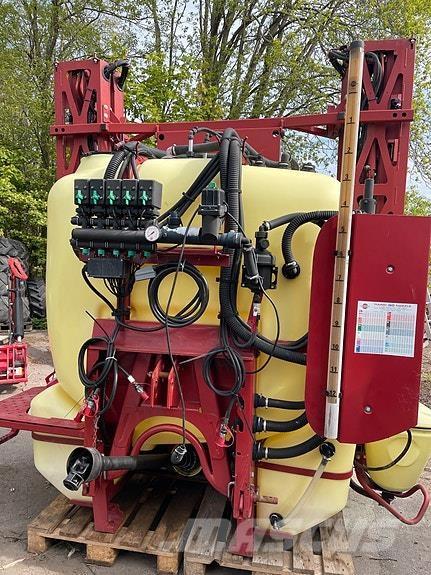 Hardi Master 自走式噴霧器