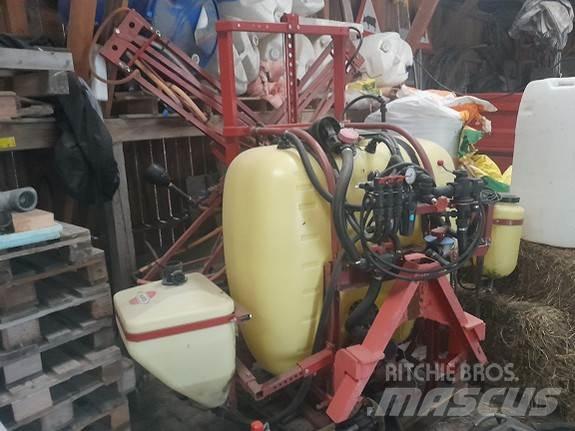 Hardi NK400 自走式噴霧器