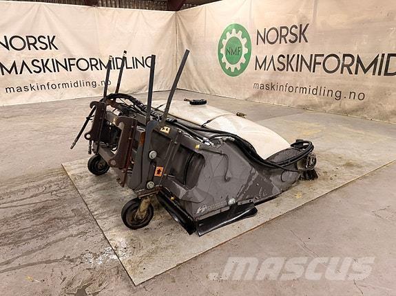 Holms SU-1,85. その他道路と除雪の機械