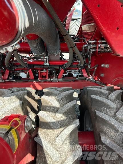 Horsch Pronto 6 DC 肥料散布機
