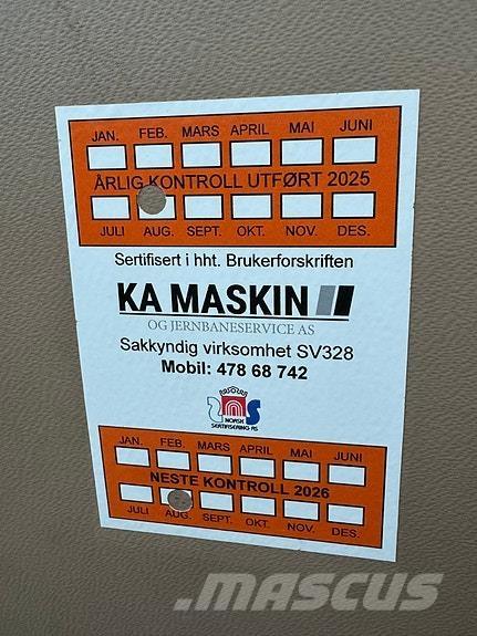 Hydrema 926D バックホーローダー