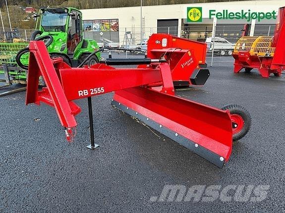 Igland RB 2555 その他道路と除雪の機械