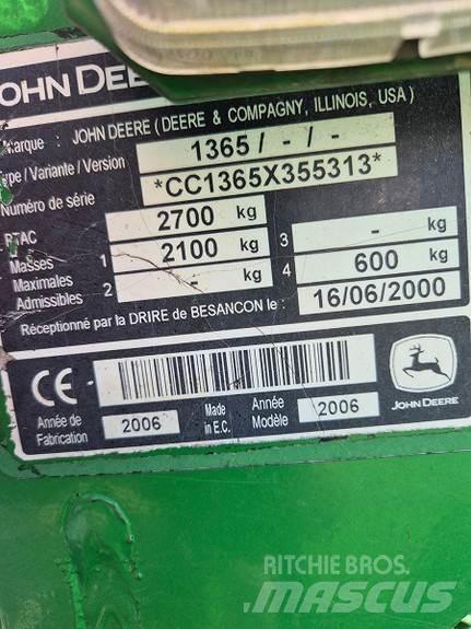 John Deere 1365 芝刈り機
