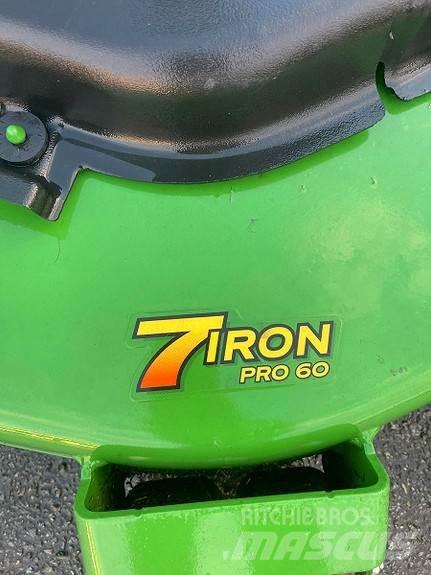 John Deere 1550 グランド整備機械-その他