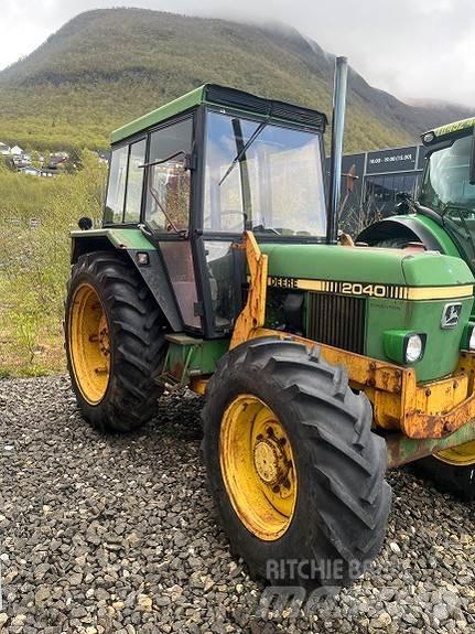 John Deere 2040 トラクター