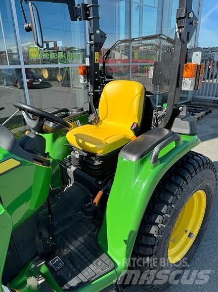 John Deere 3038E トラクター
