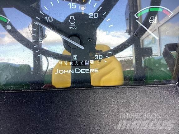 John Deere 5055E トラクター