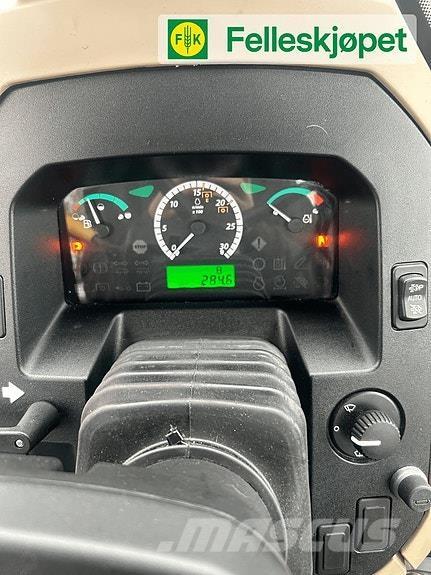 John Deere 5067E トラクター