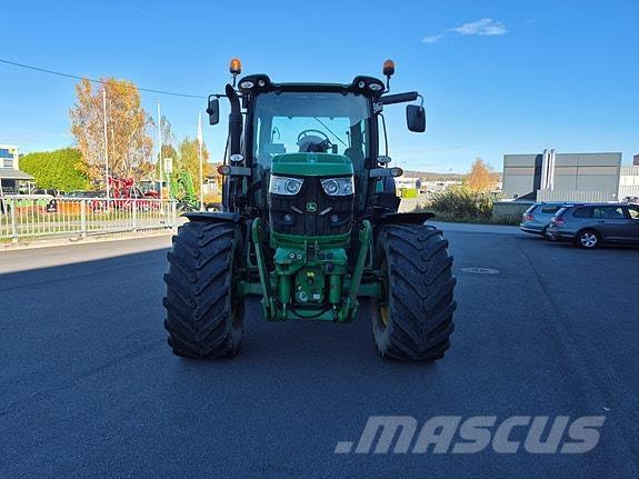 John Deere 6125R トラクター