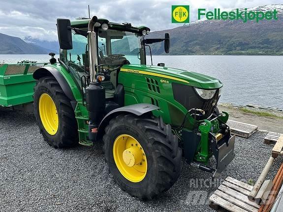 John Deere 6155R トラクター