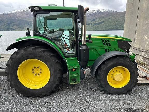 John Deere 6155R トラクター