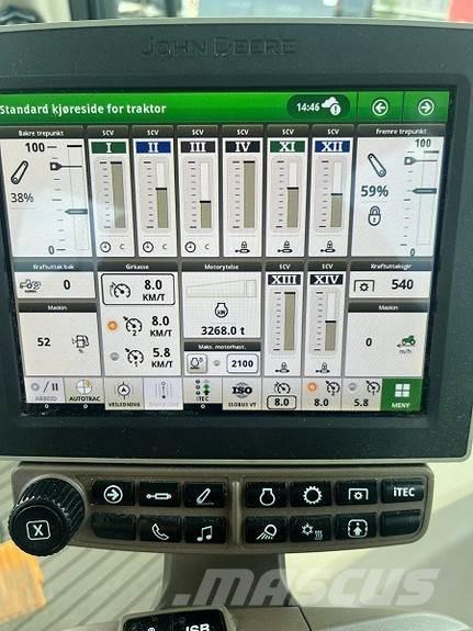 John Deere 6155R トラクター