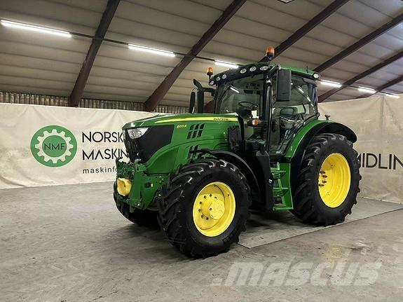 John Deere 6155R トラクター