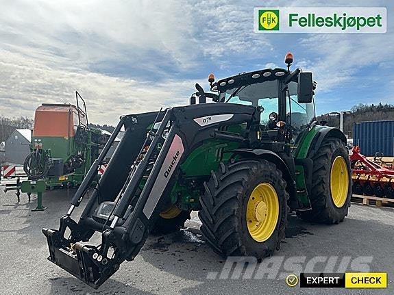John Deere 6155R トラクター