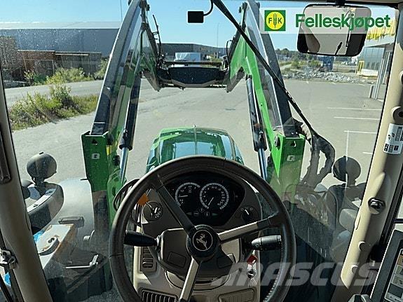 John Deere 6155R トラクター