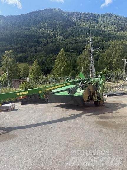 John Deere 630 その他飼料収穫設備