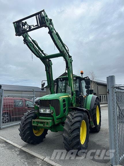 John Deere 6530 トラクター