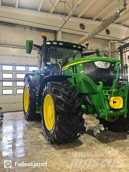 John Deere 6R 165 トラクター