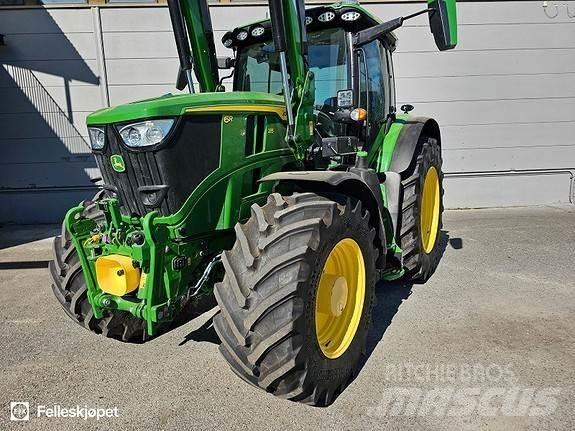 John Deere 6r215 トラクター