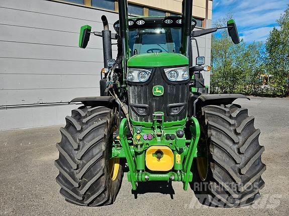 John Deere 6r215 トラクター