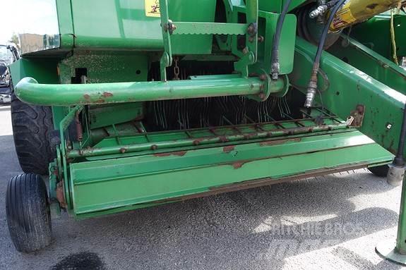 John Deere 744 744 ラウンドベーラー