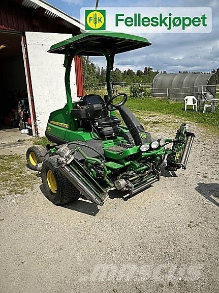 John Deere 7500A グランド整備機械-その他