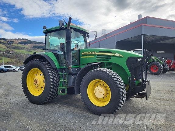 John Deere 7720 トラクター