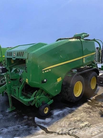 John Deere C441R ラウンドベーラー