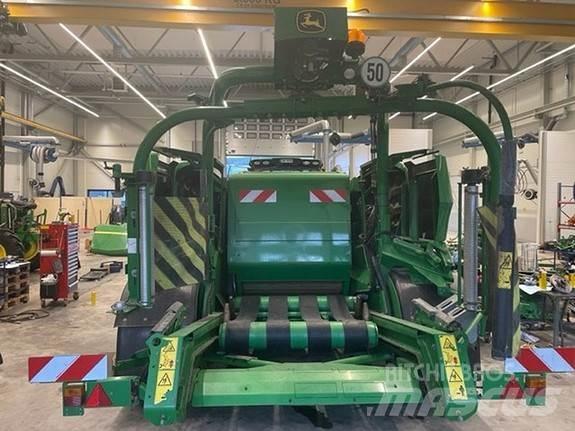John Deere C441R ラウンドベーラー