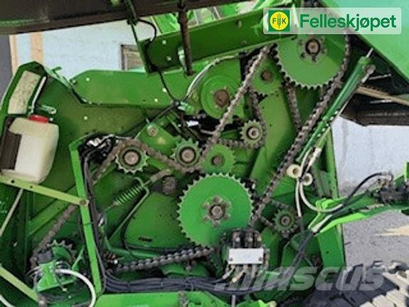 John Deere F440R ラウンドベーラー