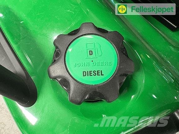John Deere X949 グランド整備機械-その他