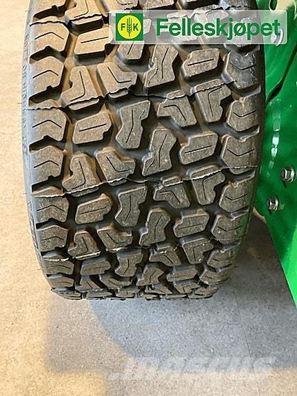 John Deere Z950R グランド整備機械-その他