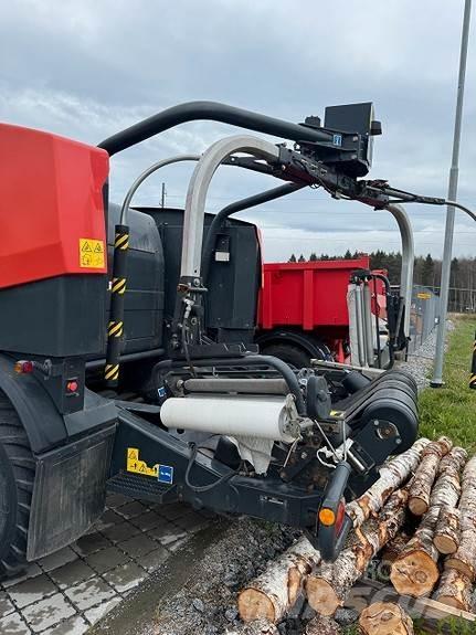 Kuhn FBP 3135 ラウンドベーラー