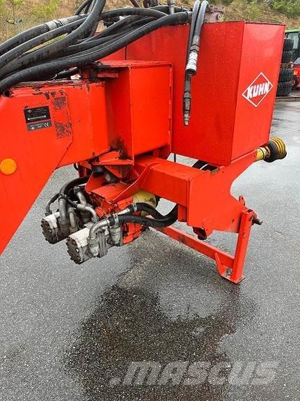 Kuhn GA 15021 ウィンドローア/レーキ