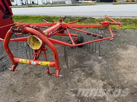 Kuhn GA300GM その他飼料収穫設備