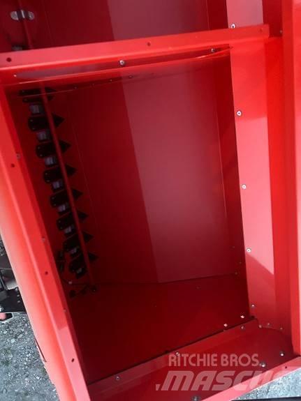  Kunn Premia 4000 ミネラル散布機
