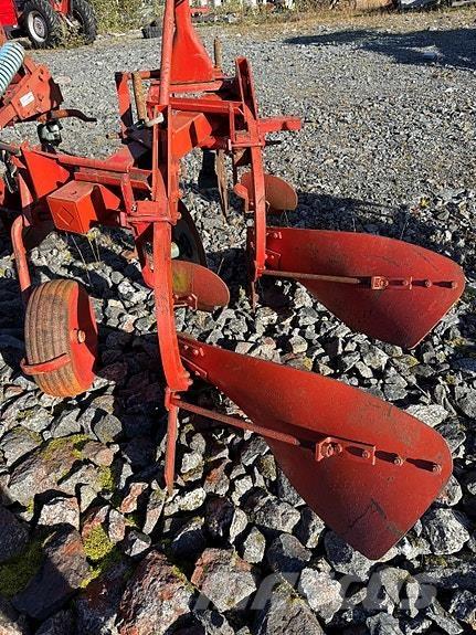 Kverneland 14 コンベンショナルプラウ