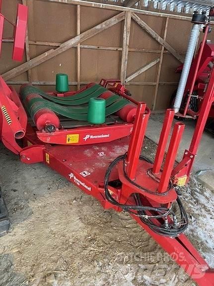 Kverneland 7740C ラッピングマシーン