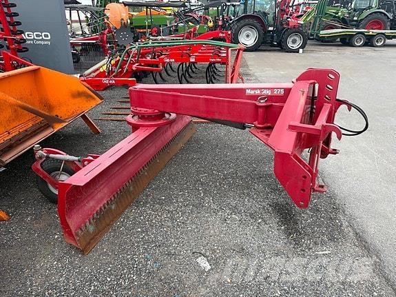 Marsk Stig 275 その他道路と除雪の機械