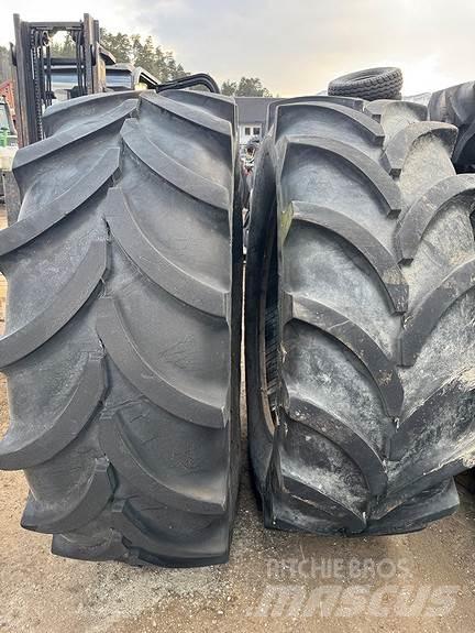 Massey Ferguson  トラクター