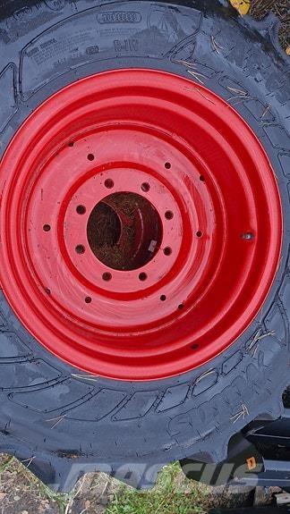 Mitas  トラクター