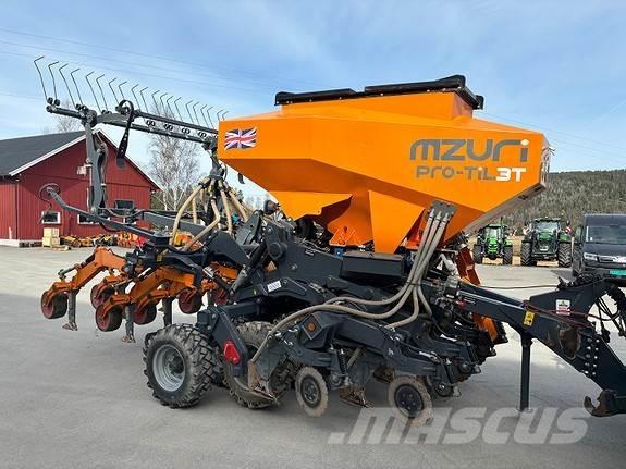  Mzuri ProTil 3T 肥料散布機